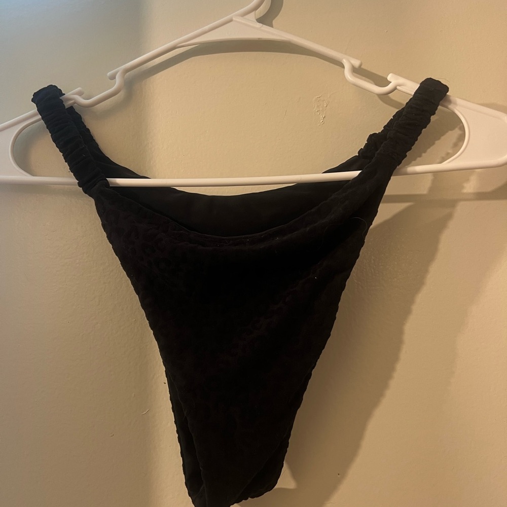 Tai Swim M bottoms worn once